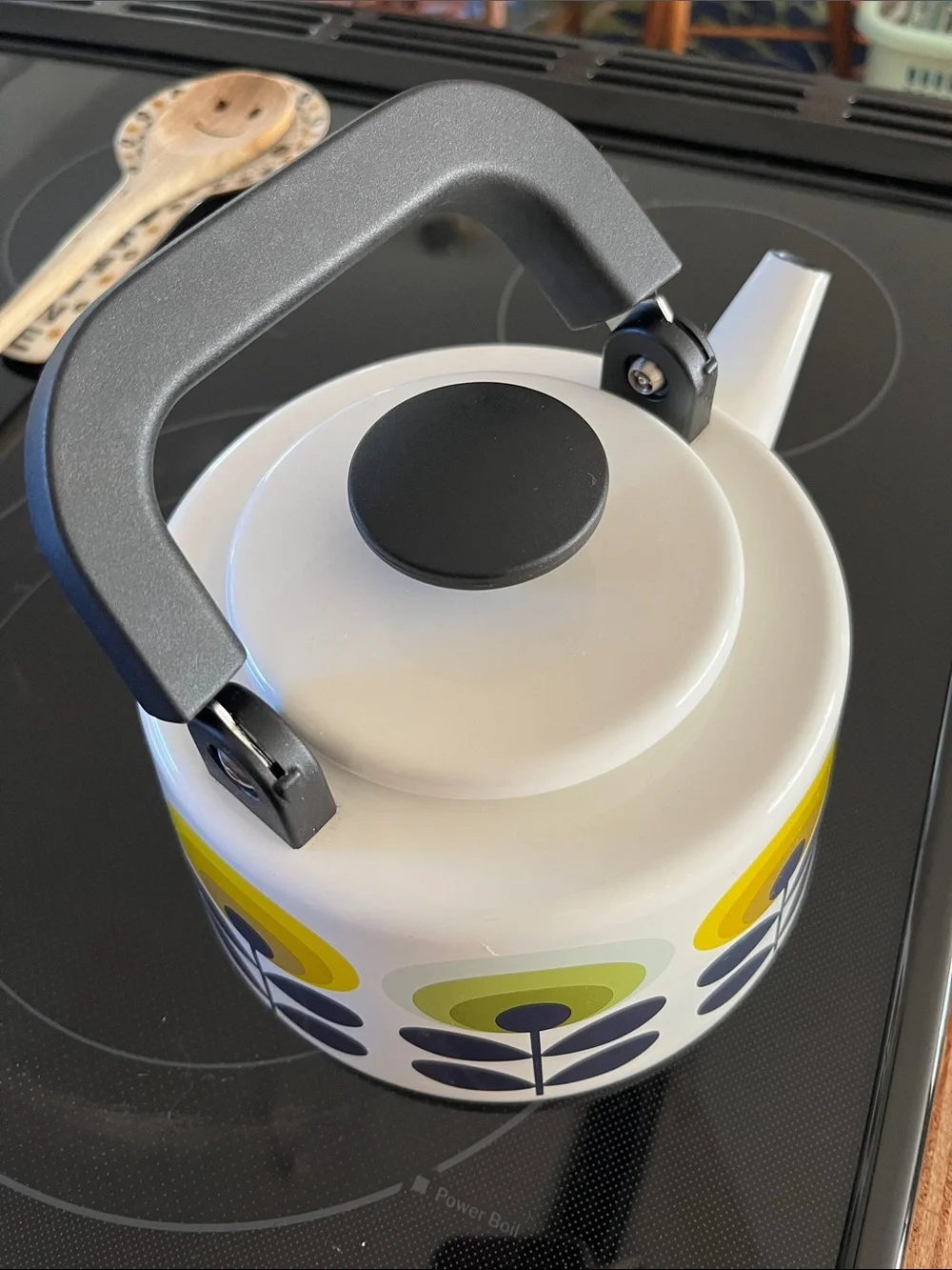 Orla Kiely Retro 70s Style Enamel Kettle Oval Flower Print